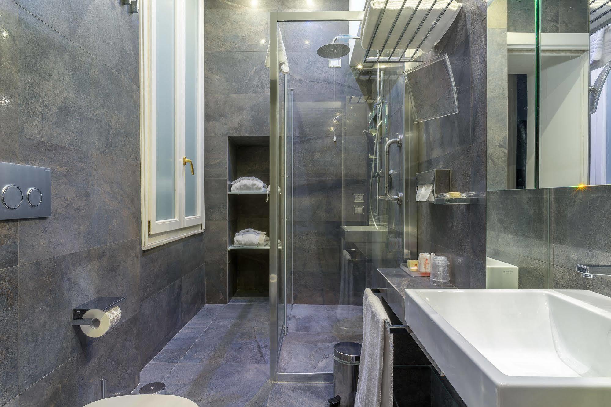 Les Diamants Spanish Steps Suite Рим Экстерьер фото